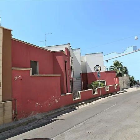 Casa Vacanza Roma Ad Casa de Férias Alezio